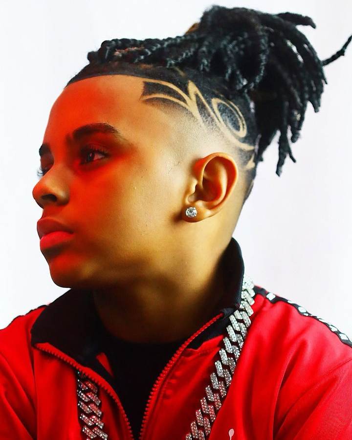 Dreads com desenho no cabelo